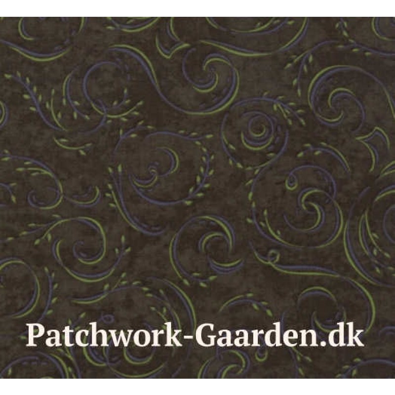 Holly Taylor : Fresh Off III