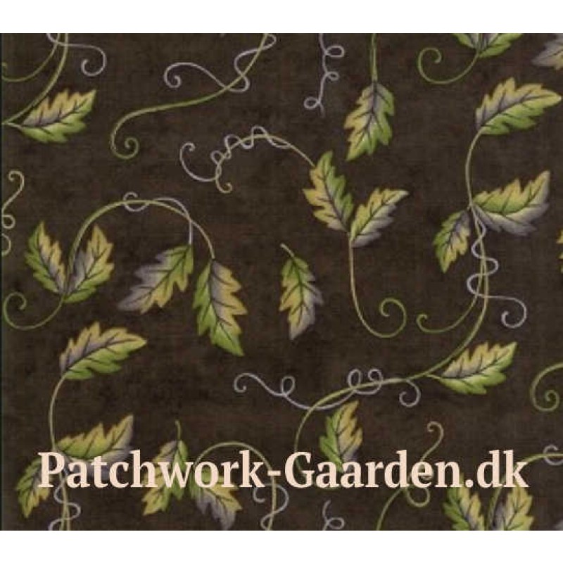 Holly Taylor : Fresh Off II