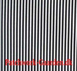 MustHavesSortoghvidstribet-20